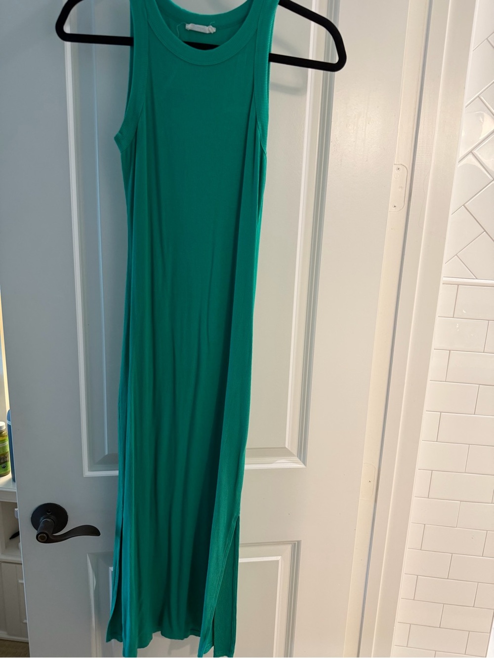 Green Maxi Dress — Casual Tank Style